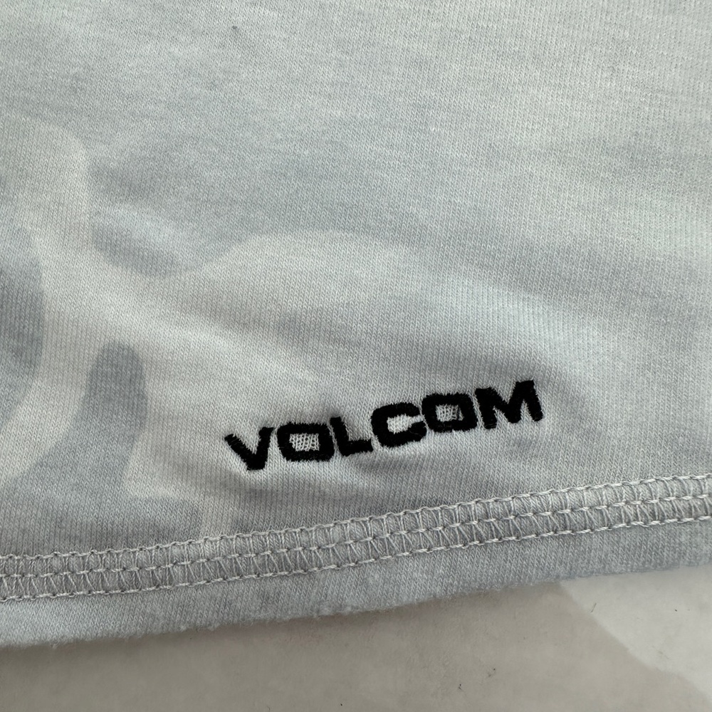 Volcom Balaclava White Camo One Size Fits All Unisex - Picture 6 of 6